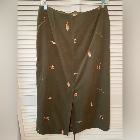 Coldwater Creek Women’s Shirt Skirt Matching Set Size XL 18 Olive Embroidered - Picture 14 of 16